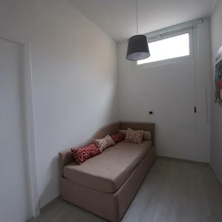 Apartment Trilocale Orchidea