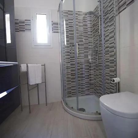 Apartment Trilocale Orchidea